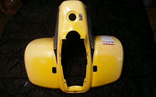 96-02 polaris sportsman 500 h.o. 4x4 front fenders plastic yellow pickup only