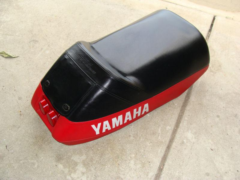 Yamaha viper snowmobile seat 700 600 venom sxr sx xtc srx mountain v max red