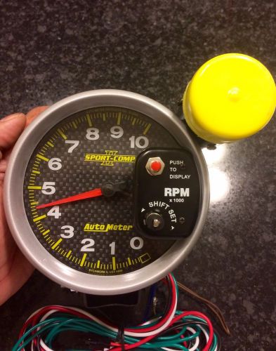 Autometer monster tach with shift lite