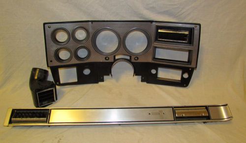 81-87 chevy gmc dashboard bezel &amp; insert plate oem gm brushed aluminum