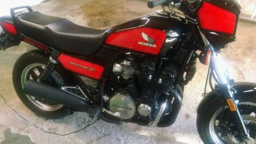 Honda nighthawk 700 s black&amp;red