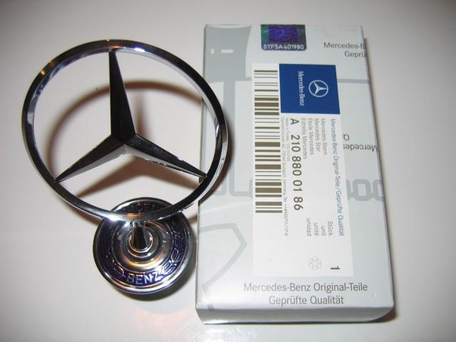 Mercedes genuine hood star logo emblem ornament 2108800186 brand new oem 94-07