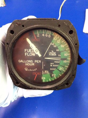 A.i.d. beech dual fuel flow gauge lighted p/n 96-384069-1 (1016-81)