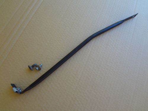 2003 - 2004 mustang svt cobra 4.6 hood release latch bracket sku# mm185