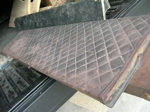 Model a ford running boards