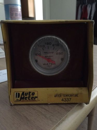 Autometer water temp gauge 4337