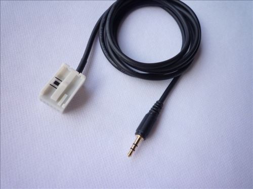 Car aux cable audio adapter for bmw e60 e63 e64 e65 e66 e81 e82 e70 e90 3.5mm