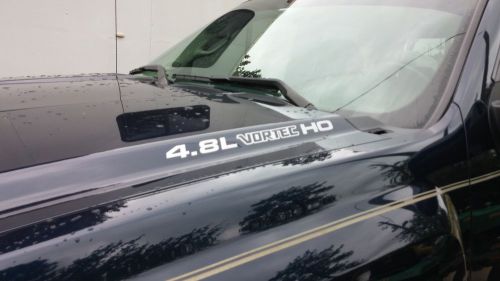 4.8l vortec high output hood decals : fits hood cowls or body lines