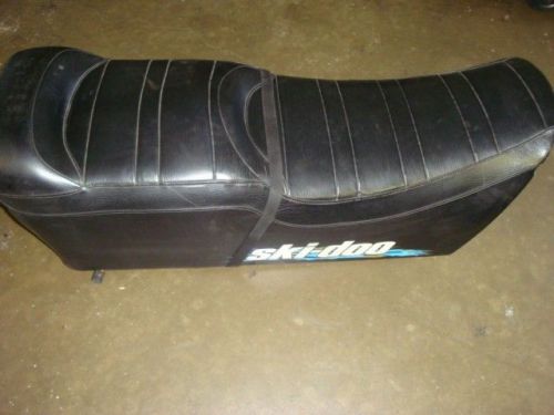 1998 skidoo snowmobile two up seat grand touring 583 415086803