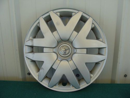 Original 16&#034; toyota sienna 2004-2010 oem hubcap wheel cover