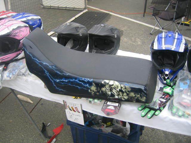 Yamaha banshee blue skull pile seat cover  #ghg5960scblck6960