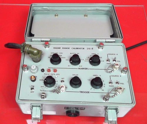 Esi electronics model 210e radar range calibrator test set powers on