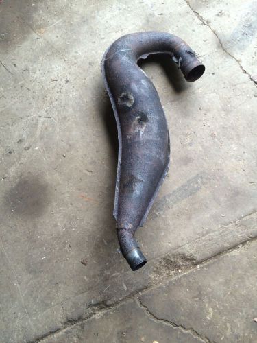 Skidoo formula ss 670 exhaust pipe mxz z can has a few holes