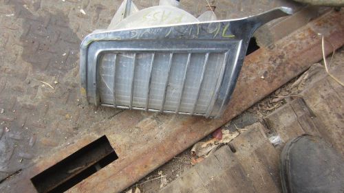 1976 lincoln continental mark iv  front  right  -side signal light