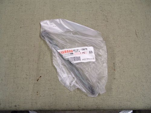 Yamaha 90101-10678-00 bolt ( in hand ships today free )