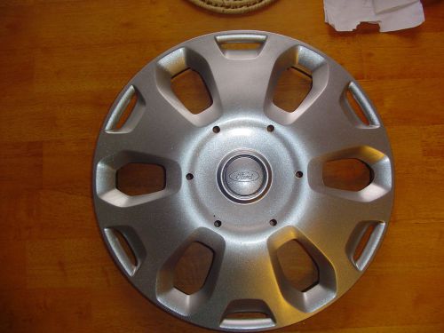 Ford transit connect wheel cover 9t161130ac