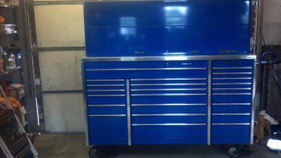  snap on triple bank toolbox  with hutch   make offers