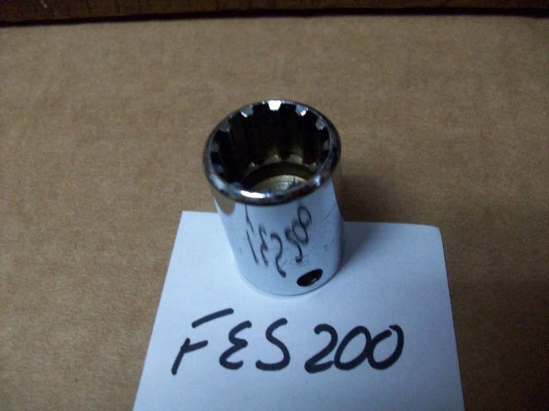  snap on- fes200- 3/8d,5/8"/#20 chrome shallow spline socket
