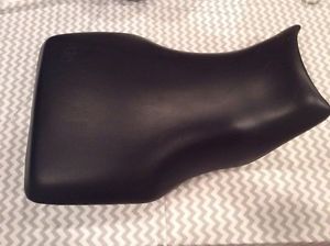 Yamaha grizzly 660 2002-2008 complete seat pan foam cover 5km-24710-00-00
