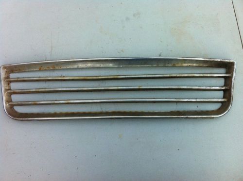 Datsun roadster 1600 front grill