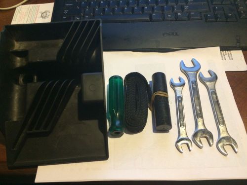 1998 arctic cat zr 600 efi mountain cat tool kit wrench zl 700 440 with tray