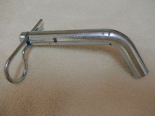 Rv towing hitch pin