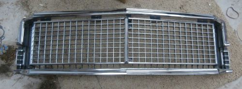 Near mint condition 1973 mercury marquis grille!