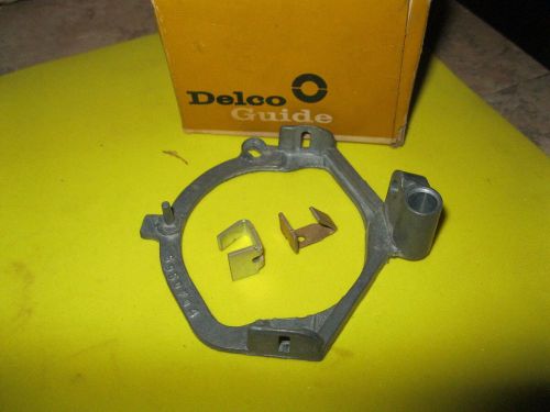 Nos 1959-60 chevrolet turn signal directional ring, guide!
