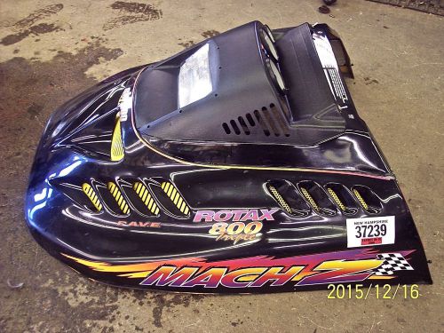 Skidoo snowmobile hood(cab) 1997 mach z / with gauges