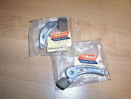 Vintage yamaha brake pad set new oem 821-25730-00-00 and 821-25740-00-00