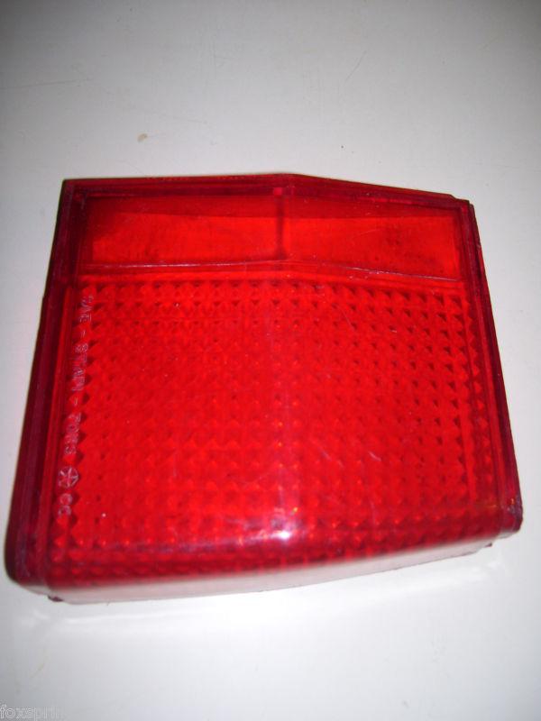 1970 plymouth satellite station wagon right tail light lens - 3403356  -  pl31