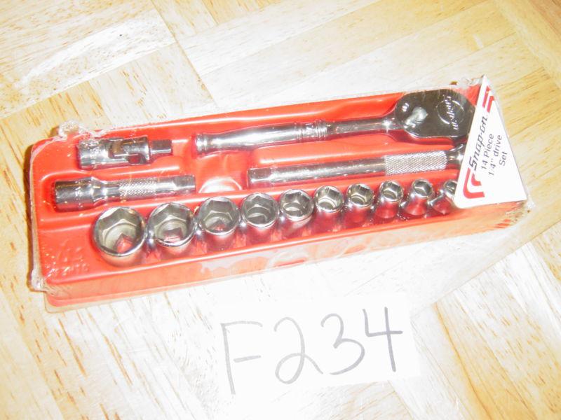 Snap on tools new 14 piece 1/4 drive sae. general service set  