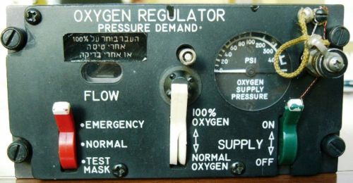 Oxygen pressure regulator diluter cru-73 29270-10a-a1 / 29270-10a-b1 bendix