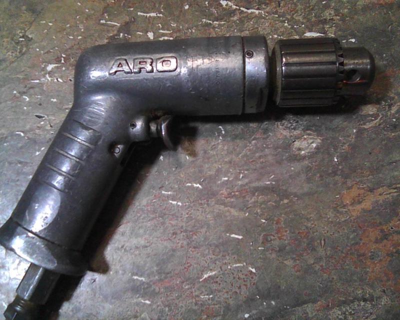 Aro - small strong air powered  drill - 3/8 keyed chuck - 2000  to 2400 rpm ?